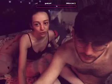 naisharousell – webcam model profile photo Image 2