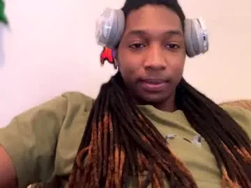 ria_fun – webcam model profile photo Image 14