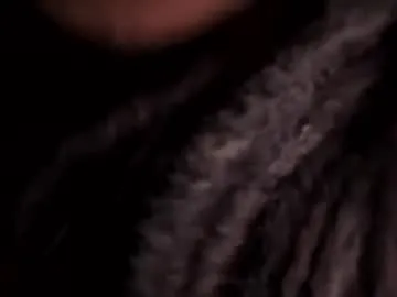 ria_fun – webcam model profile photo Image 16