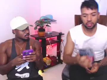 MartinaLeen – webcam model profile photo Image 3