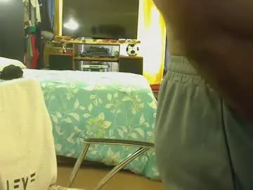 phatassblond – webcam model profile photo Image 6