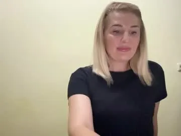 puneripiya – webcam model profile photo Image 11