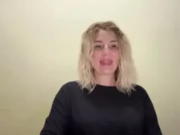 puneripiya – webcam model profile photo Image 12