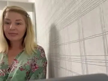 puneripiya – webcam model profile photo Image 16