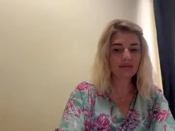 puneripiya – webcam model profile photo Image 7