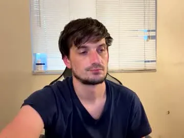 emilywarren296 – webcam model profile photo Image 15