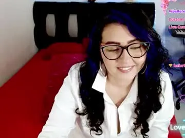 MilaDelays – webcam model profile photo Image 19