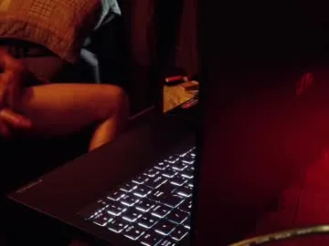 tvycas7 – webcam model profile photo Image 5