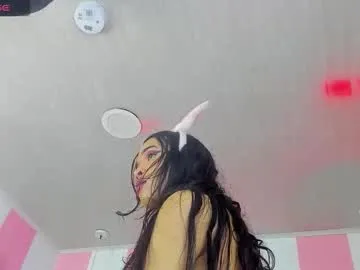 roxy_santos__ – webcam model profile photo Image 8