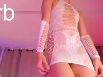 NiaSalvatore – webcam model profile photo Image 10