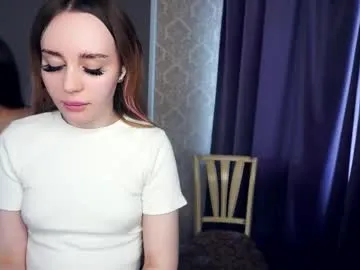 dainty_angel_ – webcam model profile photo Image 14