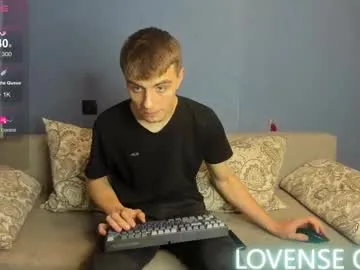 annadolll – webcam model profile photo Image 3