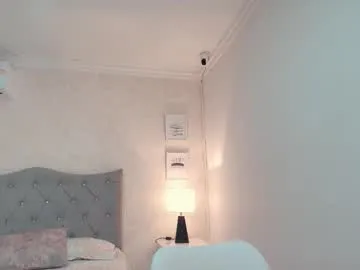 monicaflower – webcam model profile photo Image 4