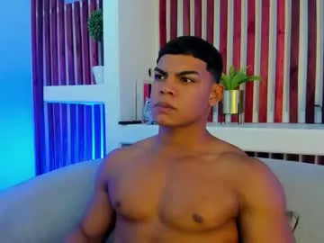 mochasins_ – webcam model profile photo Image 6
