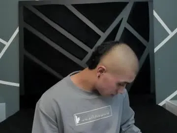 AmeliaPump – webcam model profile photo Image 2