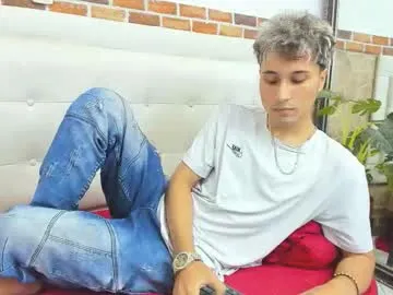 goofyshygirl1 – webcam model profile photo Image 17