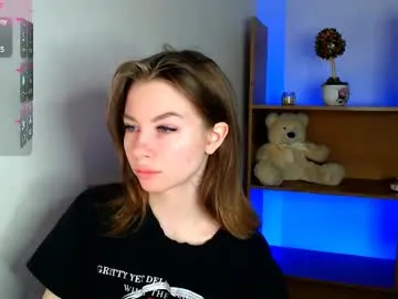 caitlincrystal Image 9