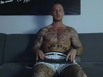 ria_fun – webcam model profile photo Image 10