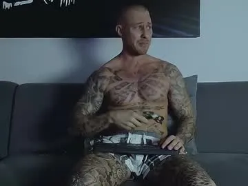 ria_fun – webcam model profile photo Image 12