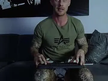 ria_fun – webcam model profile photo Image 19