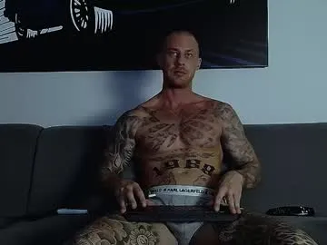 ria_fun – webcam model profile photo Image 5