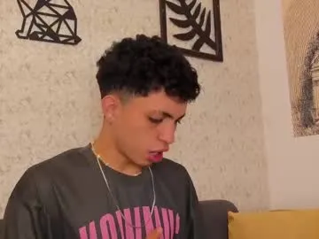 AlessandraMonet – webcam model profile photo Image 9