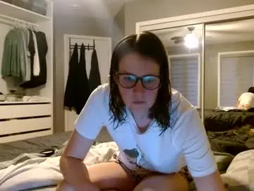 cw1ss – webcam model profile photo Image 4