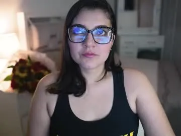 EmiliaWalker – webcam model profile photo Image 3