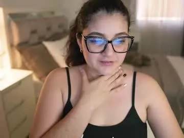 EmiliaWalker – webcam model profile photo Image 6