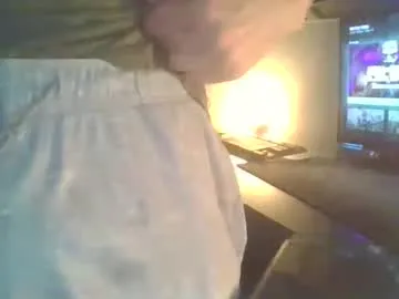 EmiliaWalker – webcam model profile photo Image 4