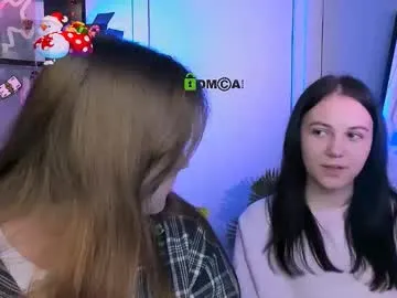 LiliDavison – webcam model profile photo Image 12