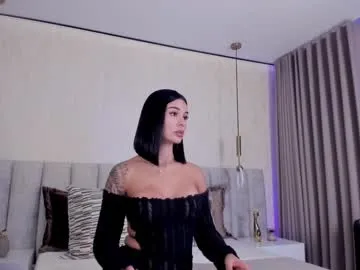 Ceeline – webcam model profile photo Image 9