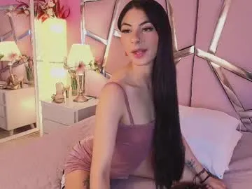carlywhite_ Image 5