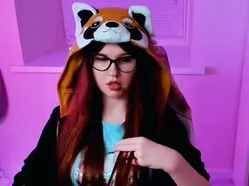 EmiliaWalker – webcam model profile photo Image 13