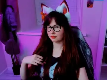 EmiliaWalker – webcam model profile photo Image 8