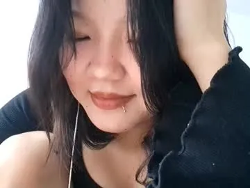 AriaBelucci – webcam model profile photo Image 3