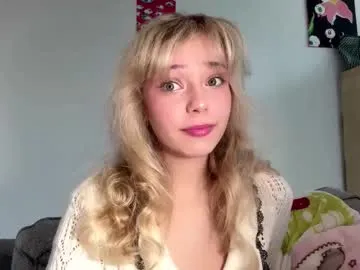 Lanna cam session Image 2