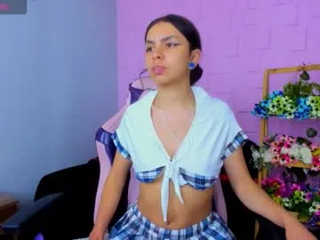 LeylaMonet – webcam model profile photo Image 3