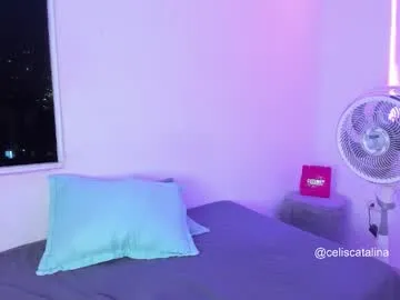 EmiliaWalker – webcam model profile photo Image 15