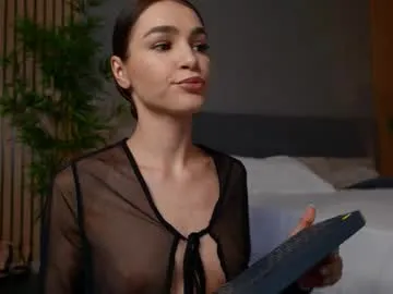 AndreaKalo – webcam model profile photo Image 4