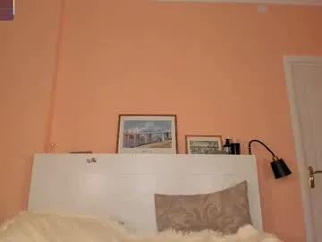 lolaa_darling – webcam model profile photo Image 15