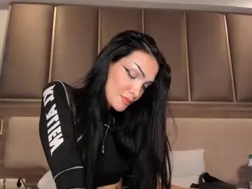 lolaa_darling – webcam model profile photo Image 5