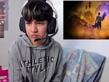 AmynaAmy – webcam model profile photo Image 2