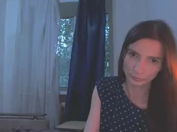 denobluora – webcam model profile photo Image 16