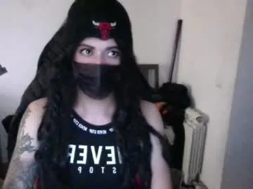 sofiakhanxo – webcam model profile photo Image 4