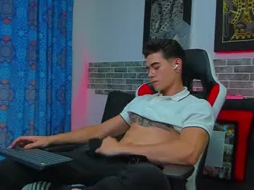 EmiliaWalker – webcam model profile photo Image 7