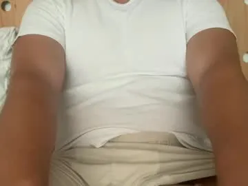 daani_hott – webcam model profile photo Image 8