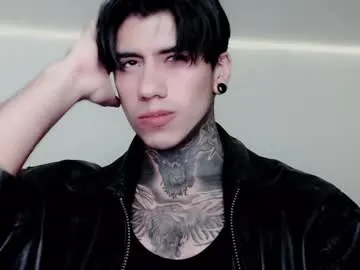 freshlatinyouxx – webcam model profile photo Image 3