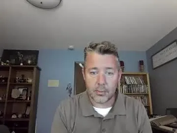 iamsomeone1234 – webcam model profile photo Image 15