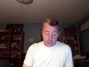 iamsomeone1234 – webcam model profile photo Image 4